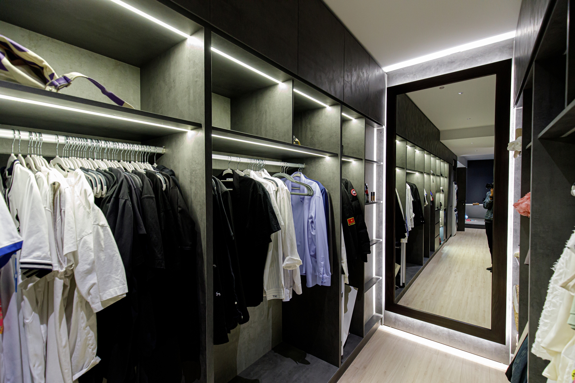 Tiểu thư Sài thành lấy chồng thạc sĩ điển trai: Sau đám cưới cổ tích mua luôn penthouse 11 tỷ, cả cõi mạng rần rần xin vía - Ảnh 10.