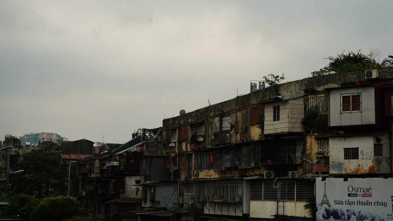 Cảnh tượng hiếm thấy ở Hà Nội lúc 9h sáng - Ảnh 11.