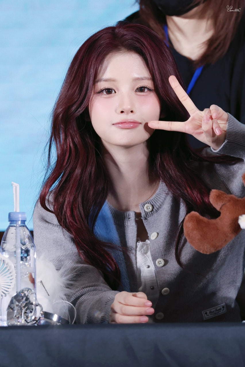 Cú ngã điếng người của đệ nhất mỹ nhân showbiz, vừa đau vừa ngại mà sao vẫn xinh mê hồn!- Ảnh 3.