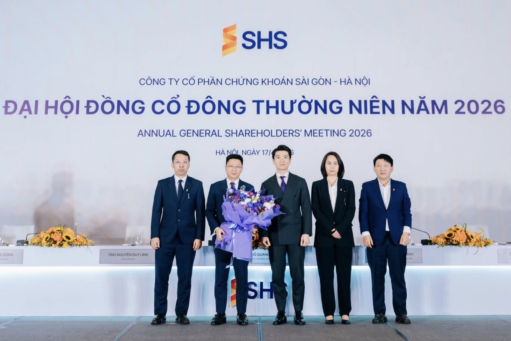 Nhan sắc tổng tài 