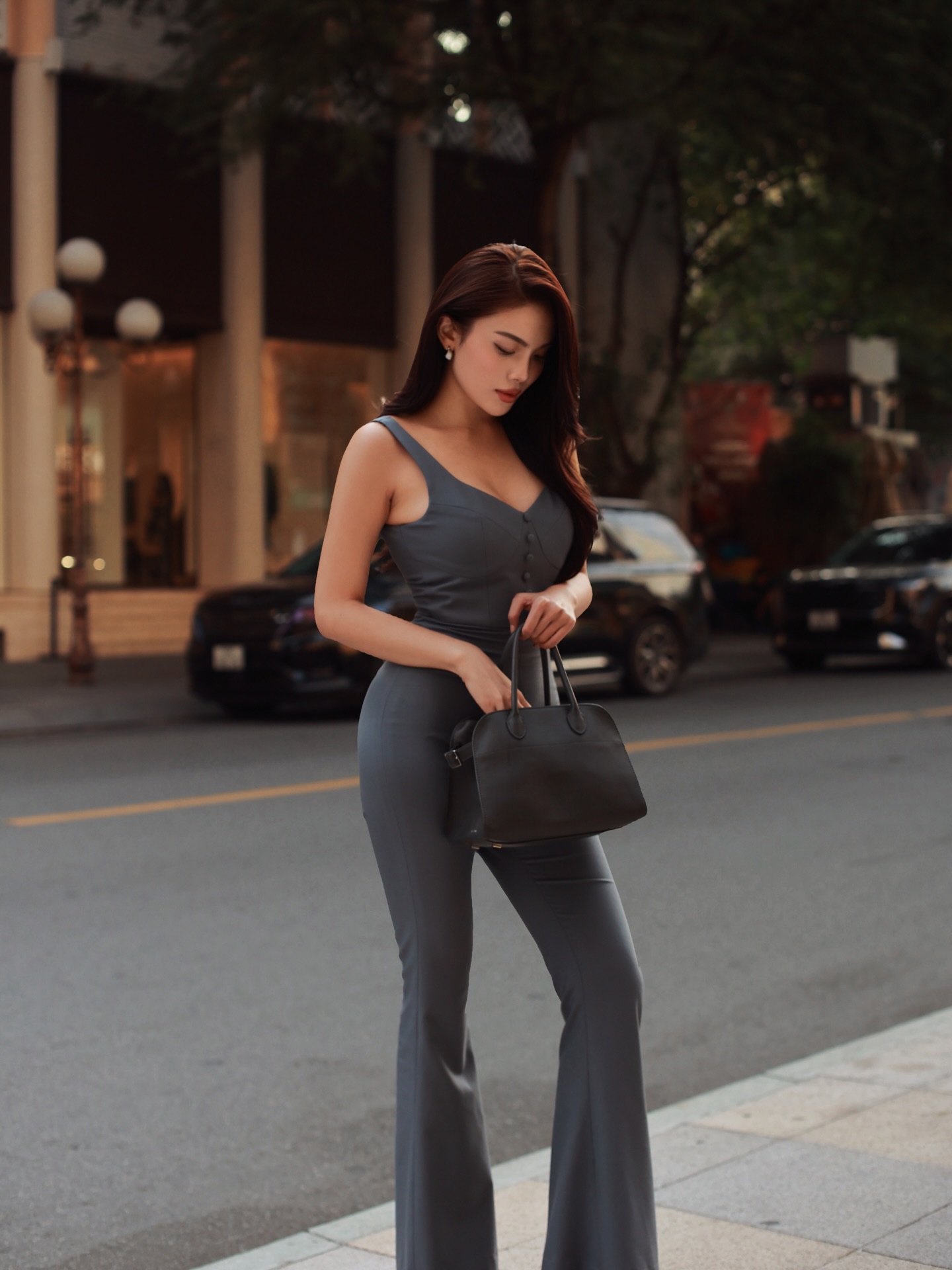 Bạn gái Michael Trương gây sốc với trang phục dự sự kiện như đang... nude!- Ảnh 10.