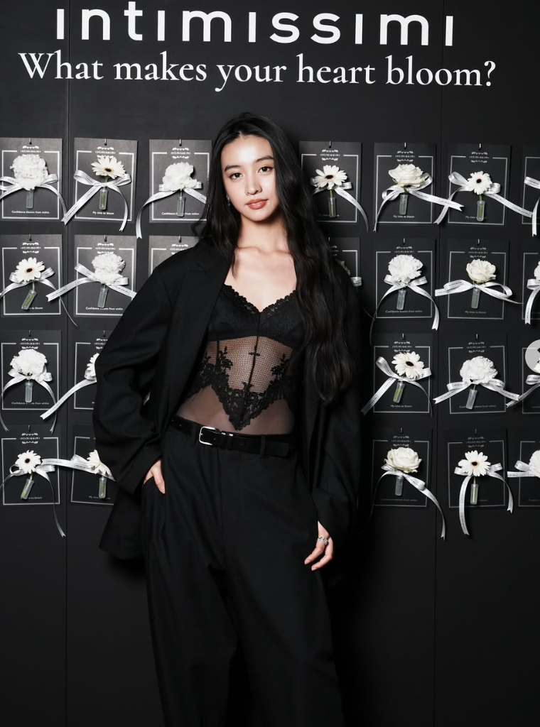 Công chúa showbiz Nhật Bản từng bị chính người Nhật tẩy chay, 15 tuổi đã thành công nhưng vẫn cố thoát mác "nepo baby" mỗi ngày- Ảnh 14.