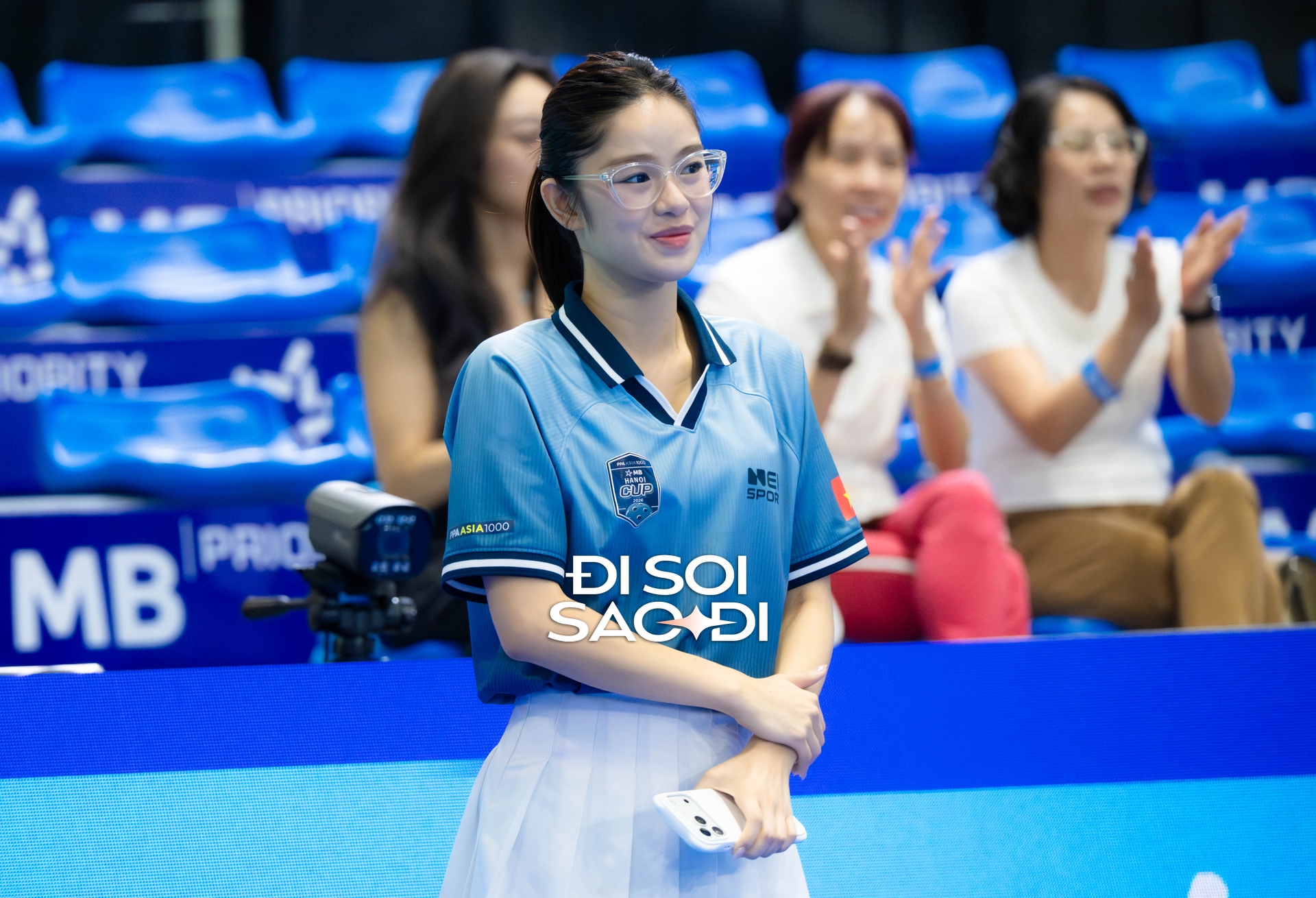 Danh tính MC xinh đẹp ở PPA Asia 1000: Tốt nghiệp RMIT, từng thi hoa hậu- Ảnh 1.