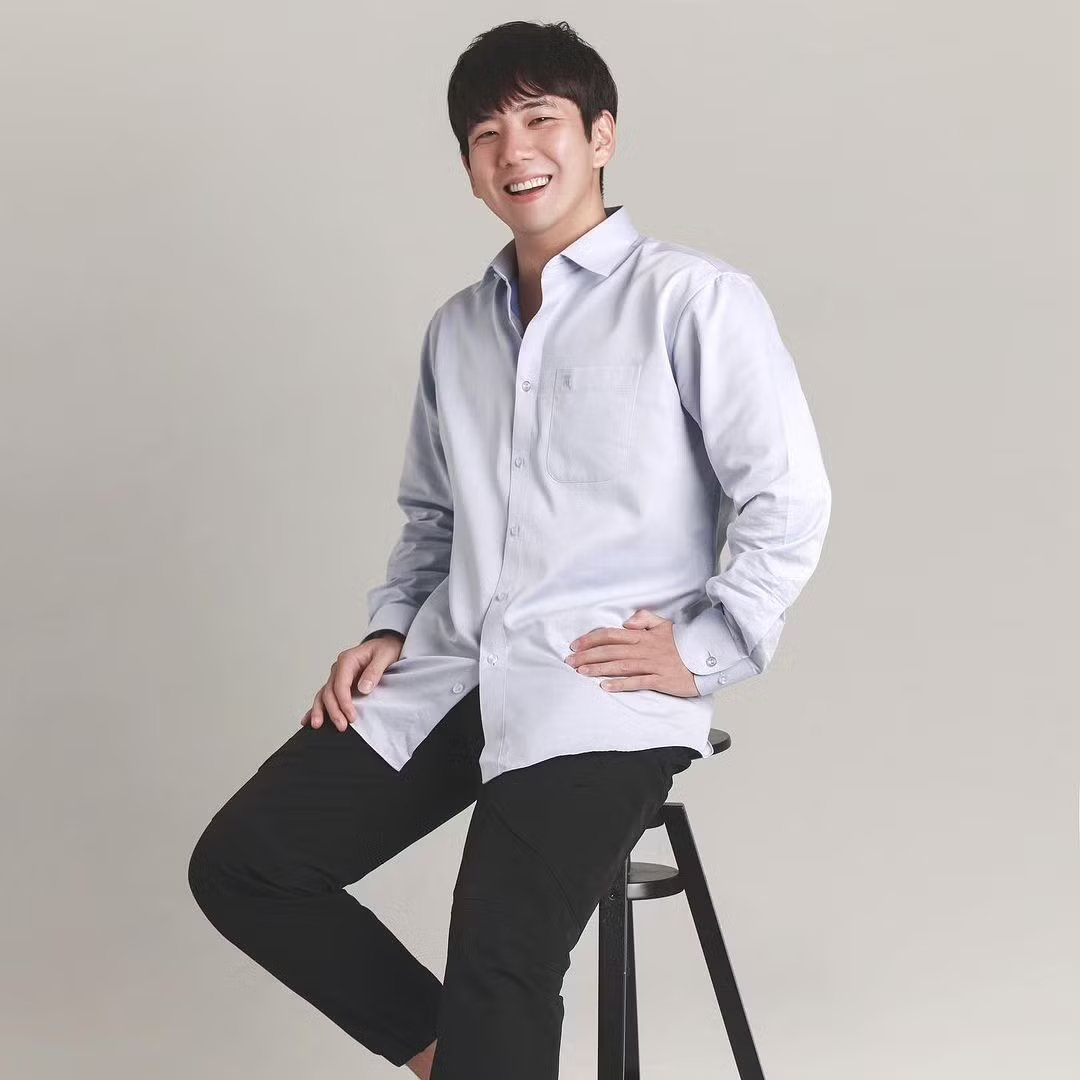 Anh trai Jisoo (BLACKPINK) lại trở thành tâm điểm phẫn nộ: Bị tố bạo hành gia đình, bắt vợ phải quỳ gối xin tha?- Ảnh 3.