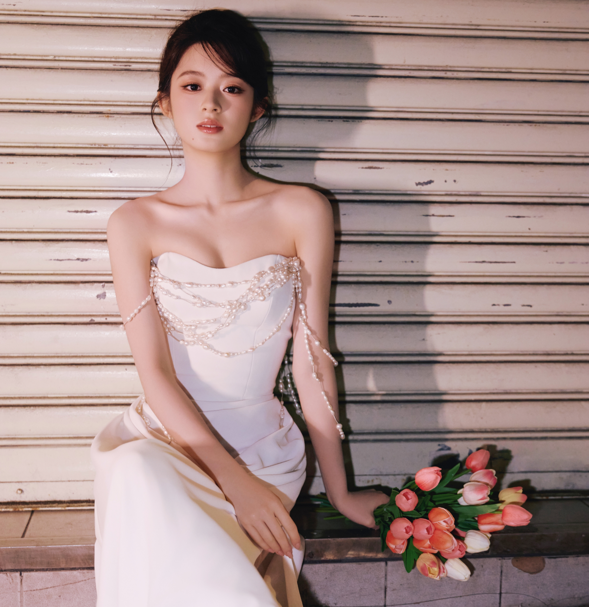 Cô dâu đang gây tranh cãi khắp MXH: Xinh đẹp như hoa như ngọc nhưng không ai dám nhìn thẳng vào mắt- Ảnh 12.