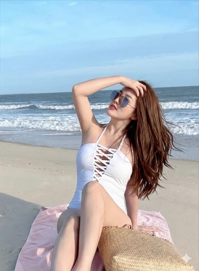 Bảo Thy da trắng mịn trẻ mãi không già: Thường xuyên uống 1 loại nước chống nắng, thải mỡ, mùa hè xứng đáng dùng đều- Ảnh 1.