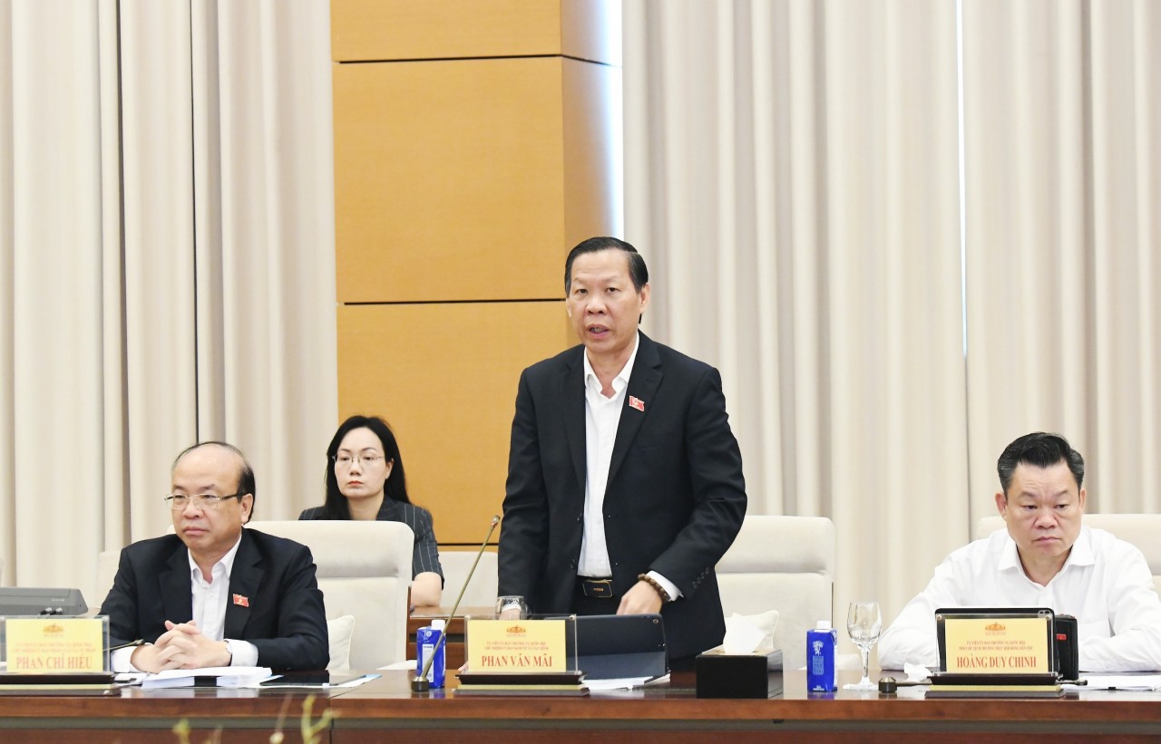 Giao Chính phủ quyền linh hoạt về chính sách thuế để hỗ trợ cho hộ kinh doanh, doanh nghiệp nhỏ