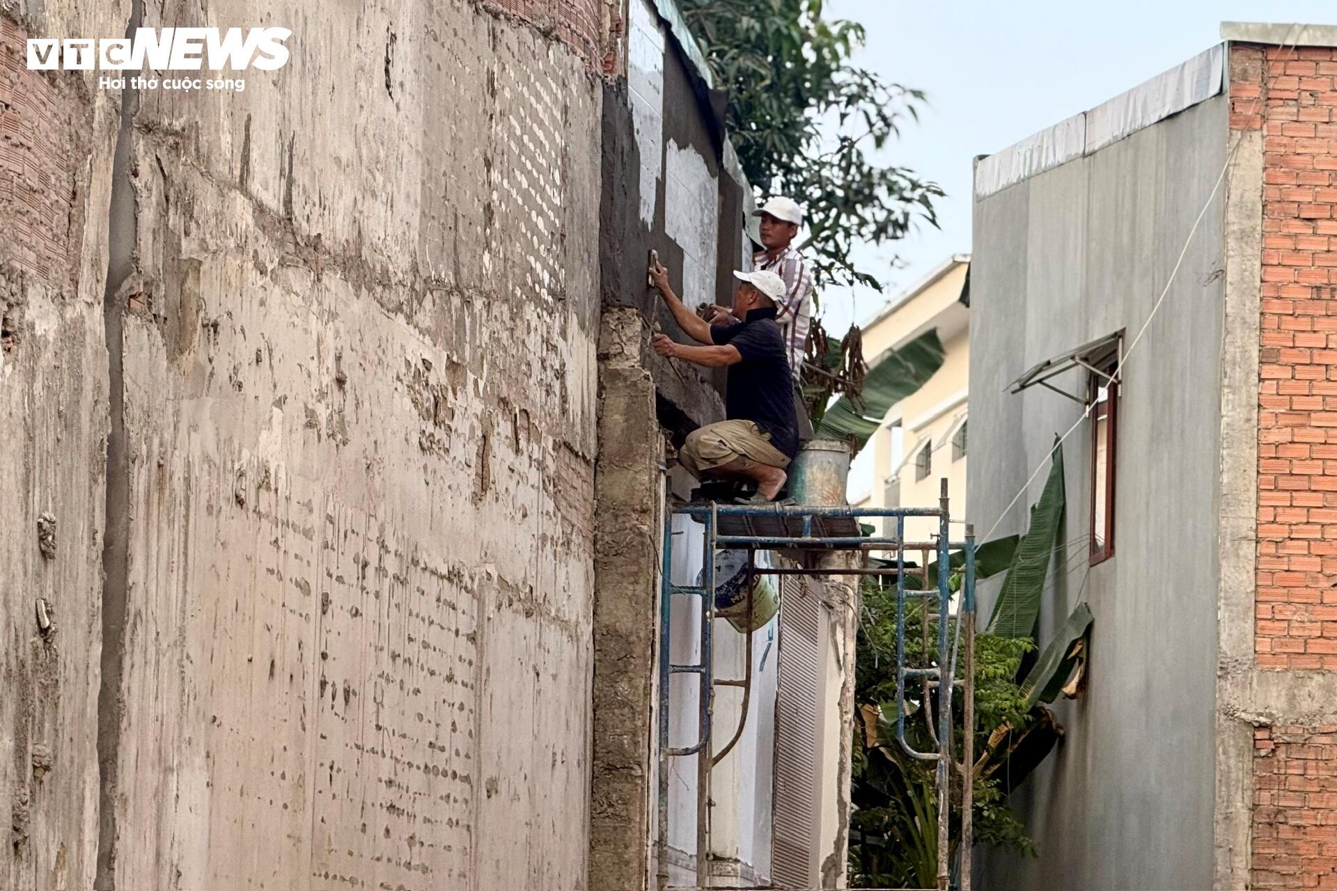 Người dân TP.HCM dỡ nhà, giao mặt bằng làm dự án Quốc lộ 13 mở rộng- Ảnh 8.