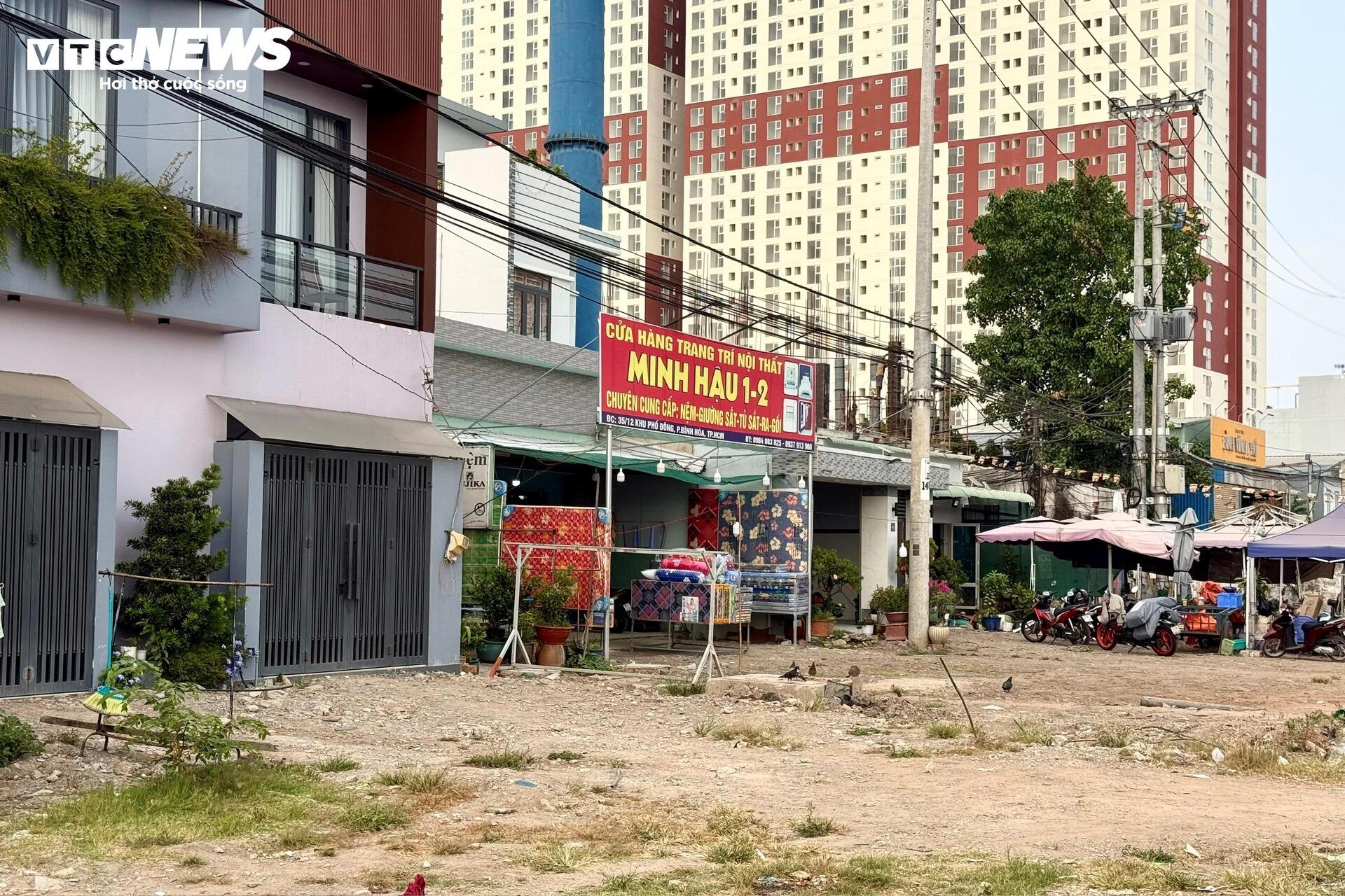 Người dân TP.HCM dỡ nhà, giao mặt bằng làm dự án Quốc lộ 13 mở rộng- Ảnh 20.