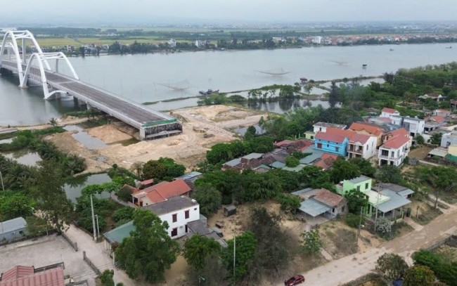 Quảng Trị: Điểm nghẽn mặt bằng 