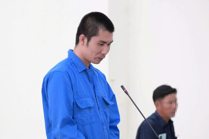 Người đàn ông bóp cổ bạn gái rồi đặt hoa hồng lên thi thể- Ảnh 1.