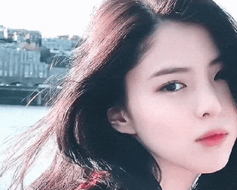 Han So Hee khai gian chiều cao?