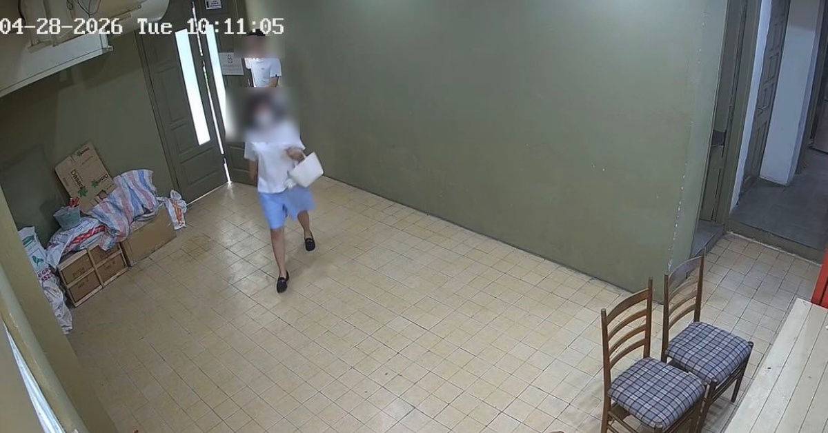 Chủ quán cafe nổi tiếng Hà Nội tố ekip thời trang lẻn vào nhà chụp ảnh: “Đang làm việc với công an”