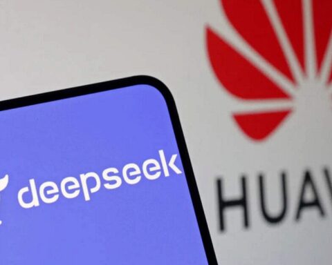 Chip AI Huawei cháy hàng sau khi DeepSeek V4 ra mắt: Lần đầu tiên hệ sinh thái AI Trung Quốc không cần đến Mỹ