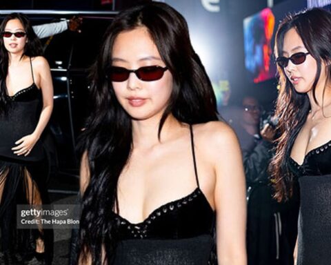Jennie “nổ phát súng” đầu tiên tại Met Gala: Sexy xịt máu thế này ai chịu nổi!