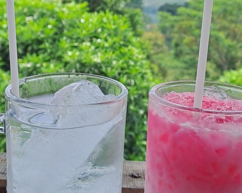 Nhắc nhở: 5 loại đồ uống thường ngày đang ngấm ngầm “bơm” axit uric vào cơ thể, loại đầu chẳng ai ngờ tới