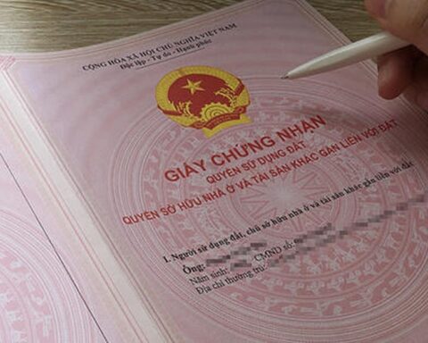 Đề xuất cấp sổ hồng cho người mua đất bằng giấy viết tay, cần lưu ý gì?