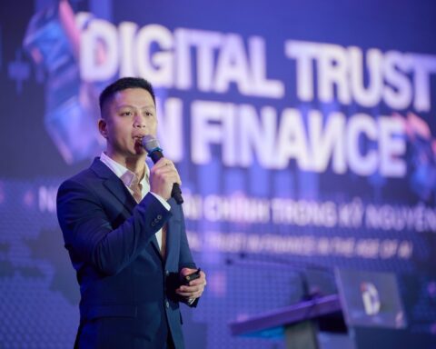 Một nhân viên tài chính đã ‘tự nguyện’ chuyển 25 triệu USD cho kẻ lừa đảo chỉ sau cuộc họp qua Zoom: Chuyên gia Hiếu PC cảnh báo hiểm họa trong kỷ nguyên AI