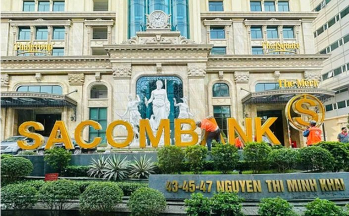 Cổ phiếu Sacombank (STB) tăng cận trần sau biến động nhân sự cấp cao