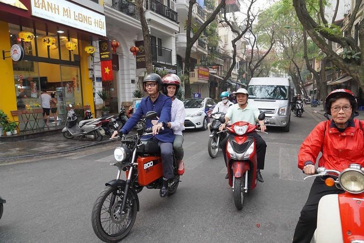 Phát hiện thú vị về xu hướng đi xe 2 bánh ở Việt Nam, chuyên gia quốc tế cảm thán: “Môi trường giao thông Việt Nam đông đúc và biến động nhanh bậc nhất châu Á”