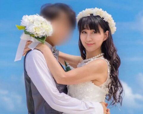 Người phụ nữ 64 tuổi lấy chồng kém 32 tuổi, hơn mẹ chồng 6 tuổi