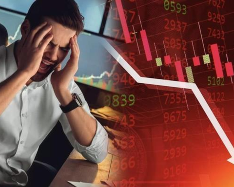 Phiên 13/5: Khối ngoại tiếp đà bán ròng nghìn tỷ, ngược chiều gom mạnh một cổ phiếu ngân hàng