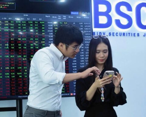 Quyết liệt đua tăng vốn trong khối tổ chức tài chính