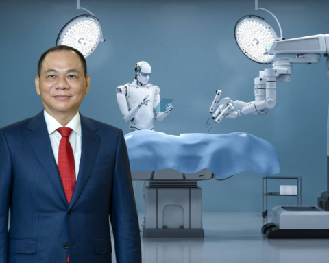 Tập đoàn của tỷ phú Phạm Nhật Vượng thành lập công ty nghiên cứu robot phẫu thuật