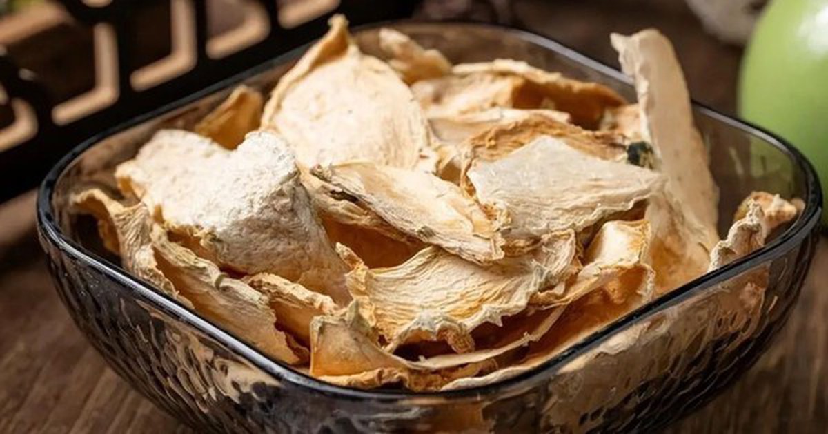 Loại “rau” này phơi khô còn ngon hơn ăn tươi: Tận dụng  nắng hè phơi ngay một mẻ lớn làm nguyên liệu nấu món ngon ăn quanh năm