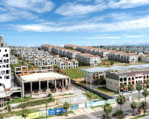 Bất động sản phân hóa trước áp lực và sự xuất hiện của lực đỡ mới