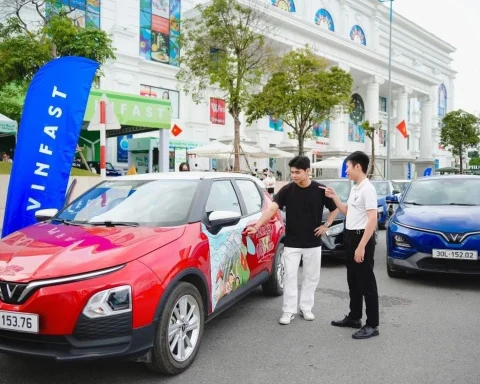 Thấy gì về thương vụ ‘bom tấn’ VinFast tái cấu trúc?