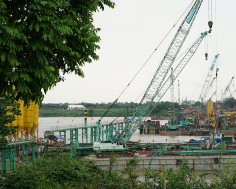 Cận cảnh khu tái định cư của hàng trăm hộ dân Hà Nội sau khi bàn giao mặt bằng phục vụ “siêu dự án” cầu Tứ Liên gần 20.000 tỷ đồng