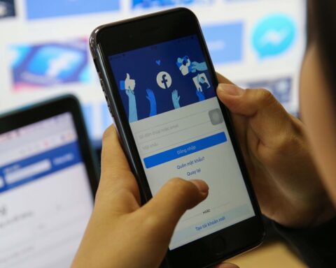 Facebook trả tiền cho người dùng Việt Nam