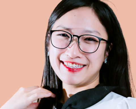 Đúng ngày đi sinh nhận lịch phỏng vấn, mẹ Việt trúng tuyển tiến sĩ Oxford, Cambridge
