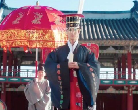 Perfect Crown tập 11: Byeon Woo Seok chính thức lên ngôi vua