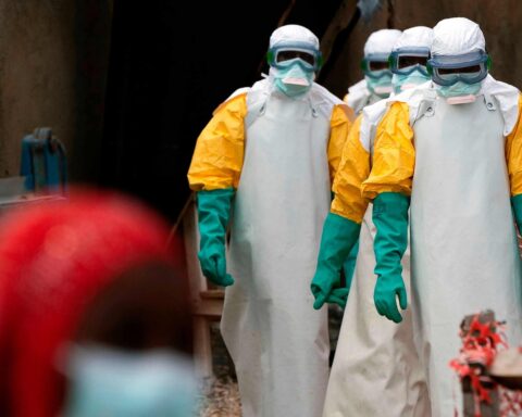 Bùng phát dịch Ebola khiến ít nhất 65 người tử vong, biến thể cực hiếm mới xuất hiện 2 lần trong lịch sử hoành hành