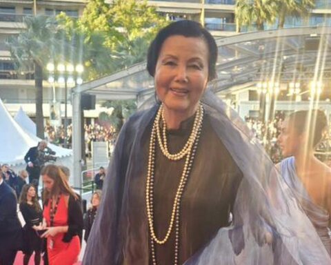 Kiều Chinh tỏa sáng với áo dài trên thảm đỏ Cannes 2026