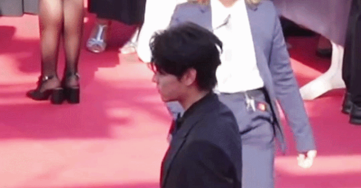 Mỹ nam “khó coi” nhất Cannes 2026 đây rồi: Mặt mũi lờ đờ ánh mắt thất thần trên thảm đỏ, càng nhìn càng nóng mắt