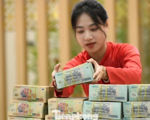 Gửi tiền ngân hàng nào lãi nhất hiện nay?