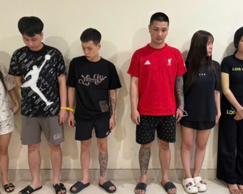 Đột kích phòng trọ tầng 2, công an phát hiện đĩa thủy tinh, thẻ CCCD dính tinh thể trắng: Nguyễn Thanh Tùng và 4 đối tượng bị khởi tố