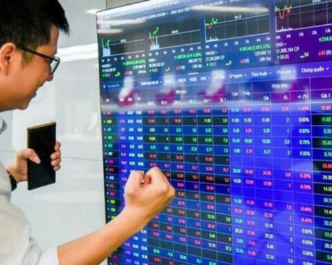 Chuyên gia: VN-Index sớm tiến đến mốc 2.000 điểm