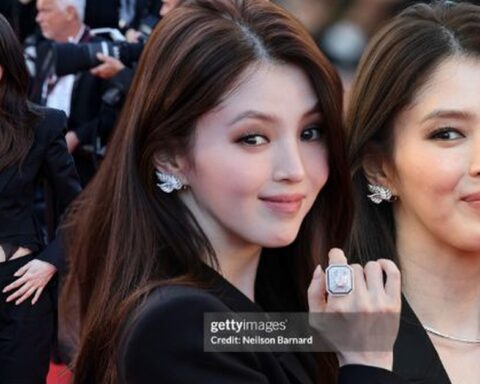 “Trà xanh” Han So Hee cũng bị hại thê thảm ở Cannes: Xuất hiện như “dọa ma” trên thảm đỏ, đi qua đi lại còn chả ai buồn chụp