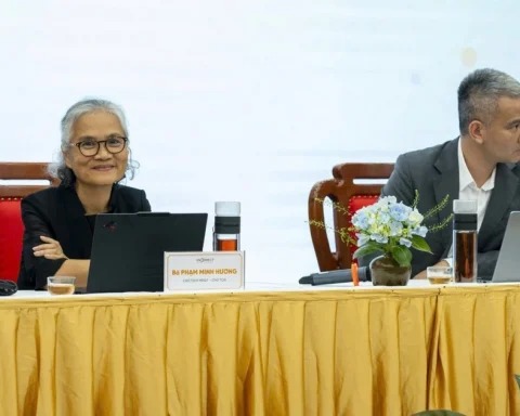 Sếp VNDirect nói từng ‘rất ngây thơ’ khi nghĩ tiền có thể mua đội ngũ giỏi