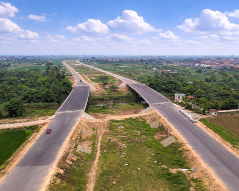 Người dân Hà Nội, Hưng Yên, Bắc Ninh vui mừng khi tuyến đường 85.000 tỷ dài hơn 112 km đang được đẩy nhanh tiến độ thi công