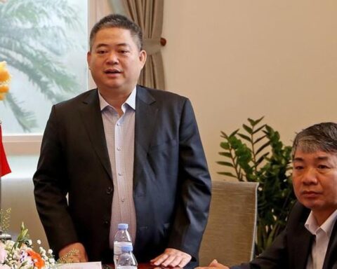 “Đại gia” muốn làm dự án lấn biển gần 17 tỷ USD vừa bị xử phạt