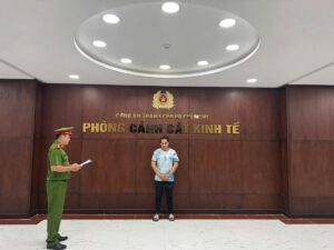 TP.HCM: Khởi tố ông chủ chuỗi K.W Sneaker, thu hơn 1.400 đôi giày giả nhãn hiệu Nike, Adidas, New Balance, Onitsuka Tiger gần 3,4 tỷ đồng