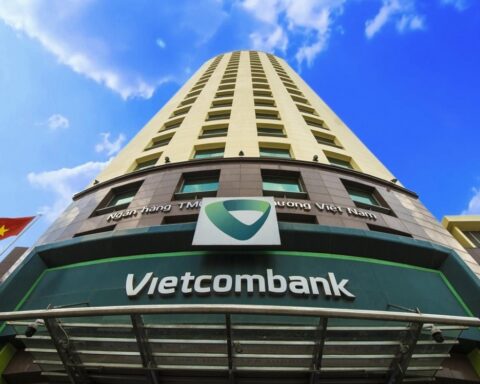 Cổ phiếu Vietcombank, BIDV dẫn nhịp tăng, khối ngoại mạnh tay gom mua