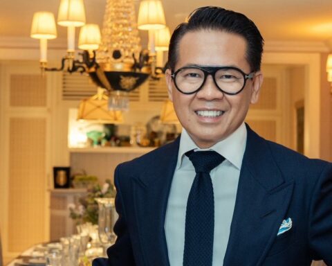 Động thái mới của NTK Quách Thái Công sau khi xoá sạch dấu vết trên MXH