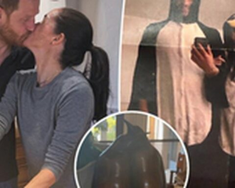 Meghan xúc động vì món quà kỷ niệm 8 năm ngày cưới của chồng tặng
