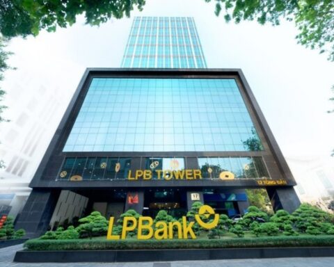 LPBank chia cổ tức 30% và dự kiến lập ngân hàng con tham gia VIFC